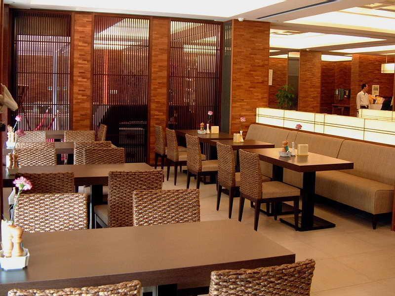 The Premier Hotel Tainan Exterior photo
